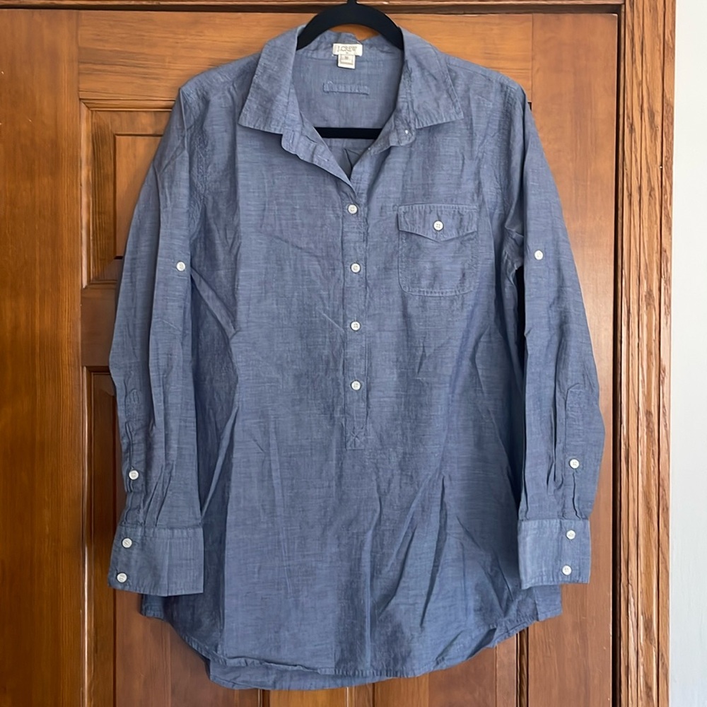 J. CREW blue chambray button down collared top